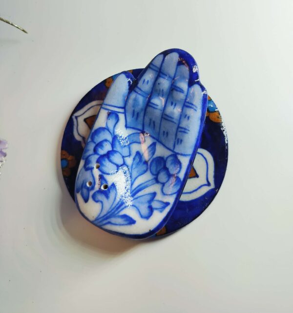 Handshape Agarbatti Holder