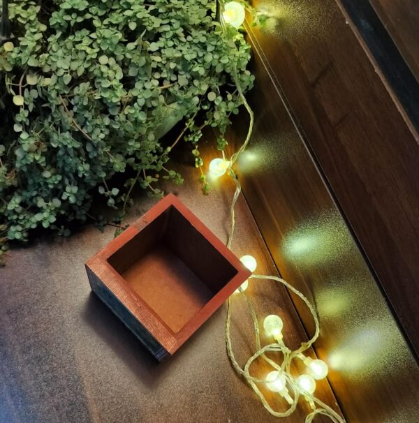 Wooden Penstand - Image 6