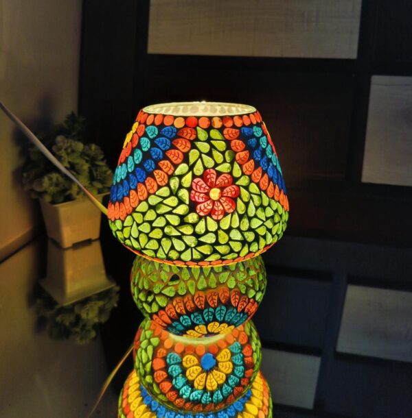 Handmade Mozaic Table Lamp - Image 4